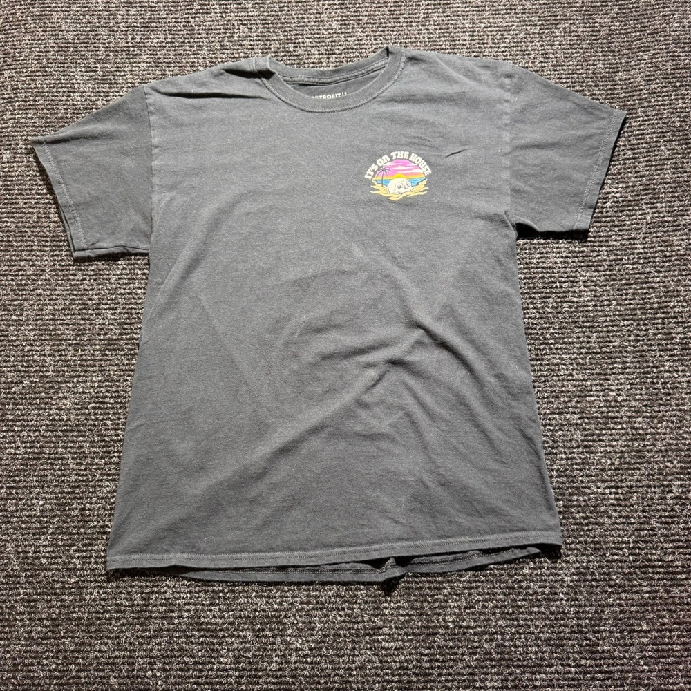 Retrofit Brand Mens Graphic T-Shirt Large Black Its On The House Skull Beach Tee - Picture 1 of 11